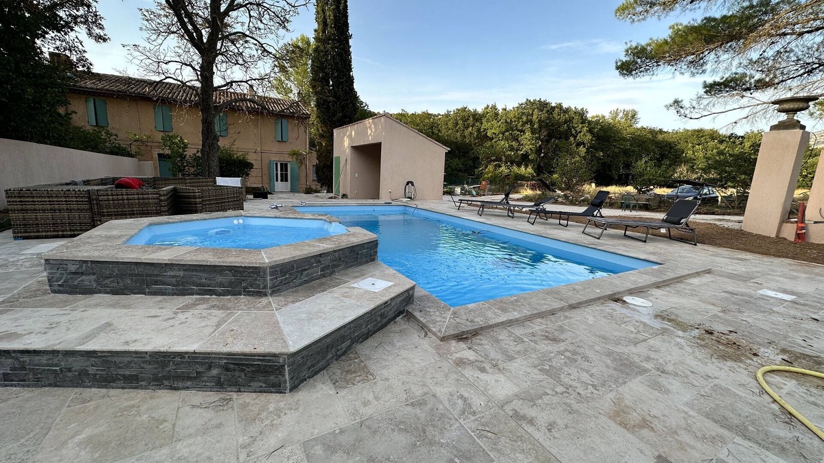 Le Tholonet House | Bastide Avec Piscine et spa vue Sainte Victoire