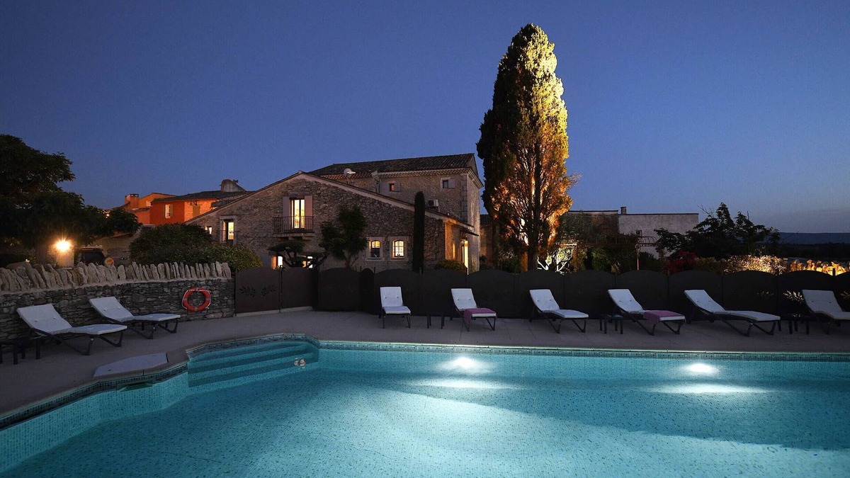 Roussillon Bed & Breakfast | Bastide Des Demoiselles