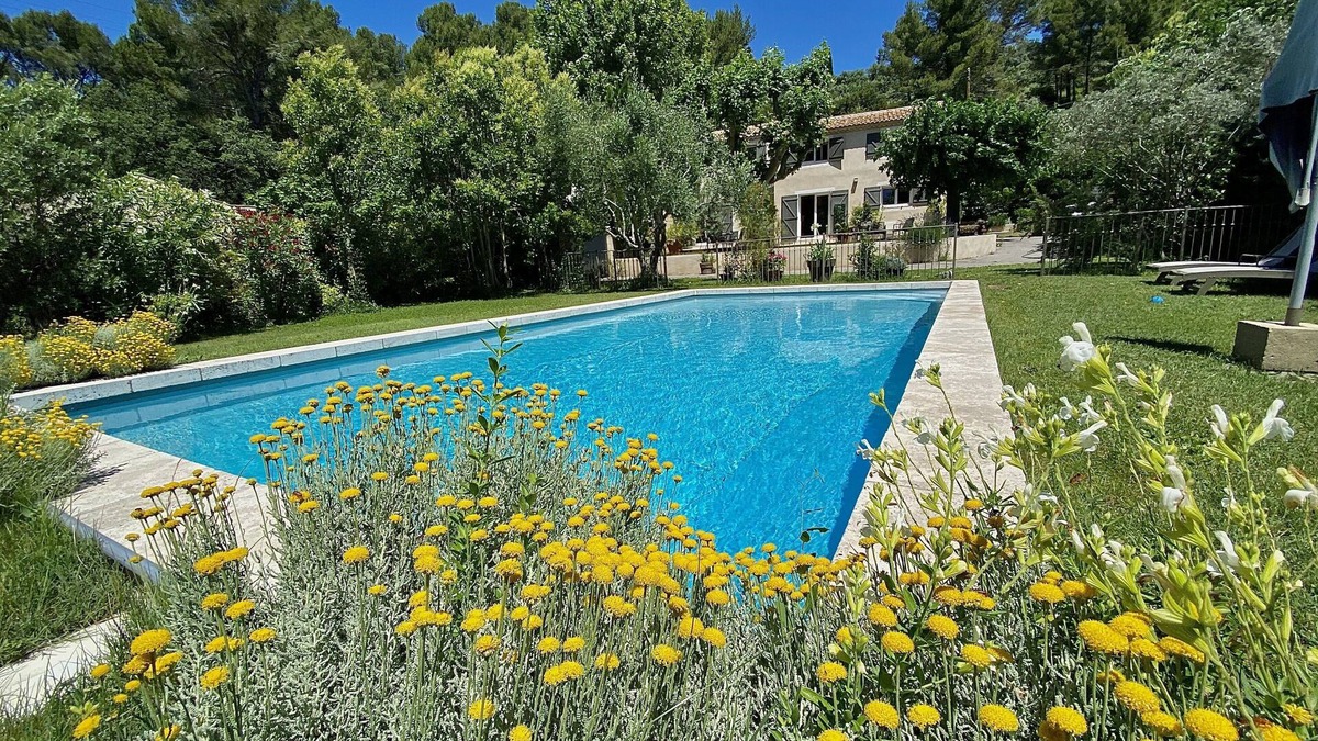 Sud House | Bastide Provençale in the city of Aix en Provence in a buccolic setting