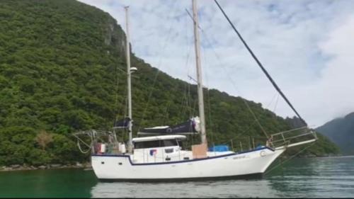 Bang Bao Bay Boat Rental | Bateau MEKKALA