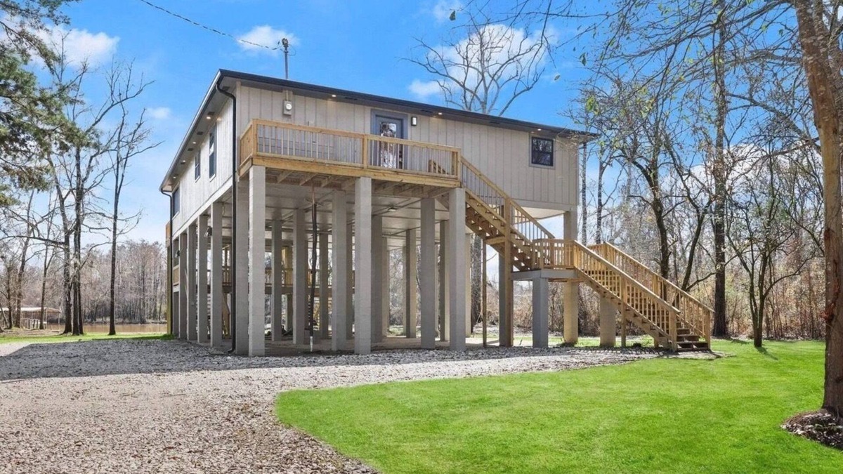 Denham Springs House | Baton Rouge River Home Getaway
