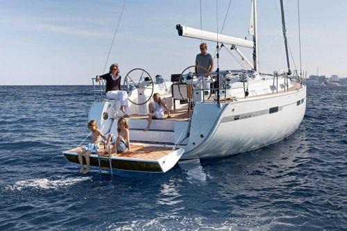 Municipality of Sukosan Boat Rental | Bavaria 45 Cruiser Prive huur incl. schipperservice
