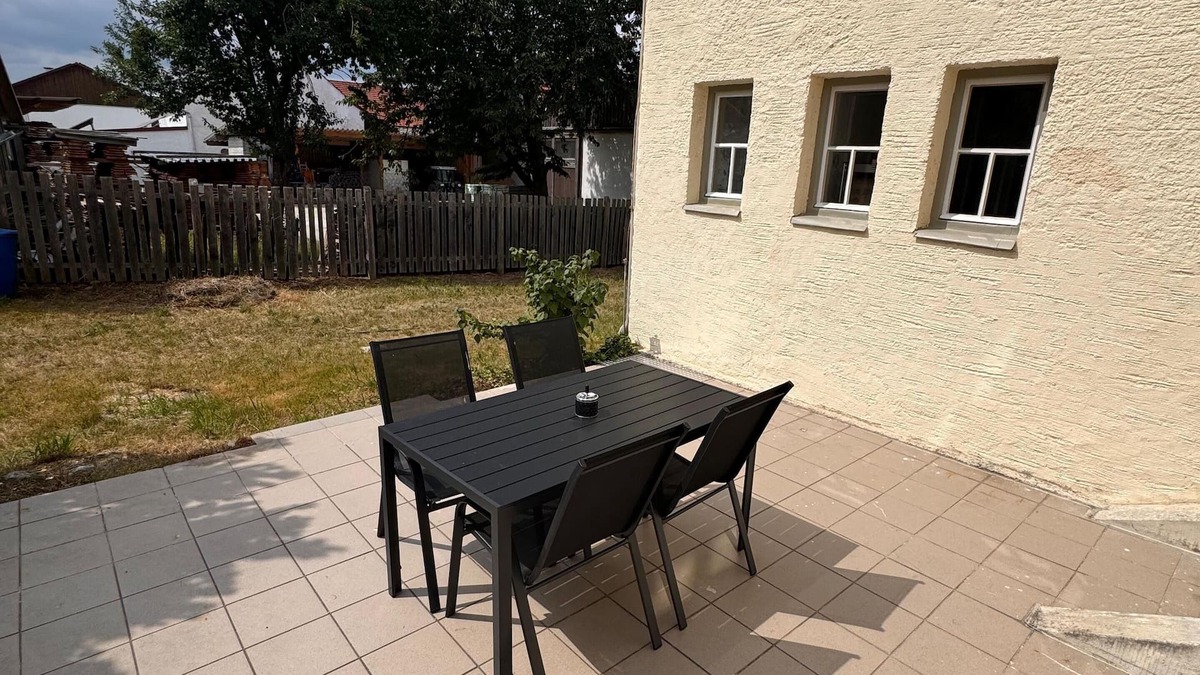 Geisenfeld Apartment | Bavaria Home: Studio with terrace - Parking - Kitchen