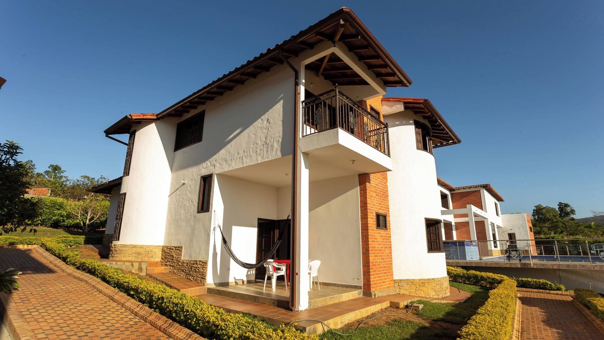 Barichara House | Baviera Premium House – Space, Comfort, and Nature for Unforgettable Moments