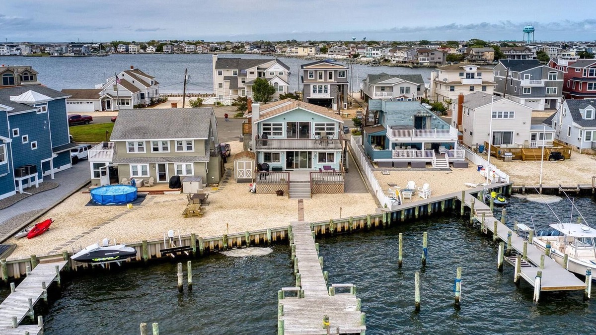 Ship Bottom House | Bay Front 2nd floor duplex boasts amazing bay views from both porch and deck.