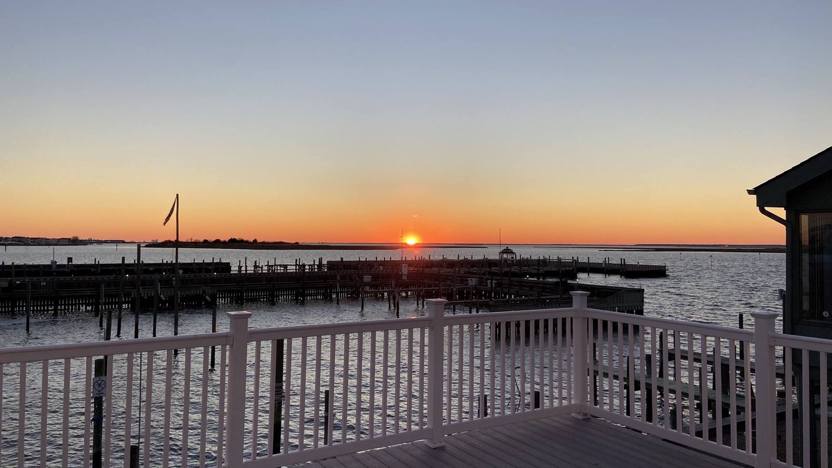 Beach Haven Gardens House | Bay front in Beach Haven Terrace-3 boat slips, game room tons of new renovations
