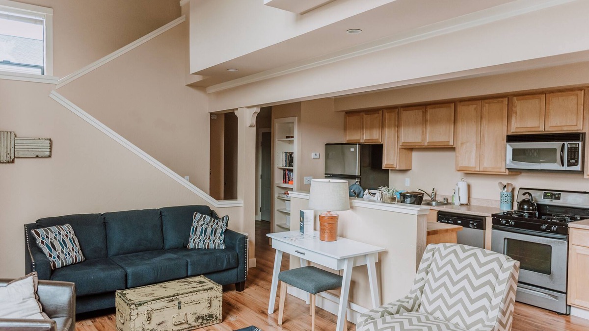 Old Town Eureka Apartment | Bay Lights waterfront loft located in old town