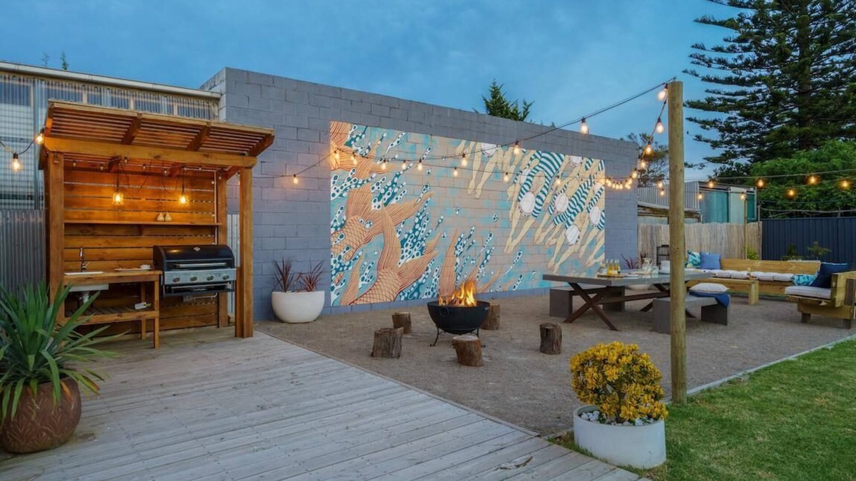 Tootgarook House | Bay Lyf - Beach House - Old School Summer Holidays are back