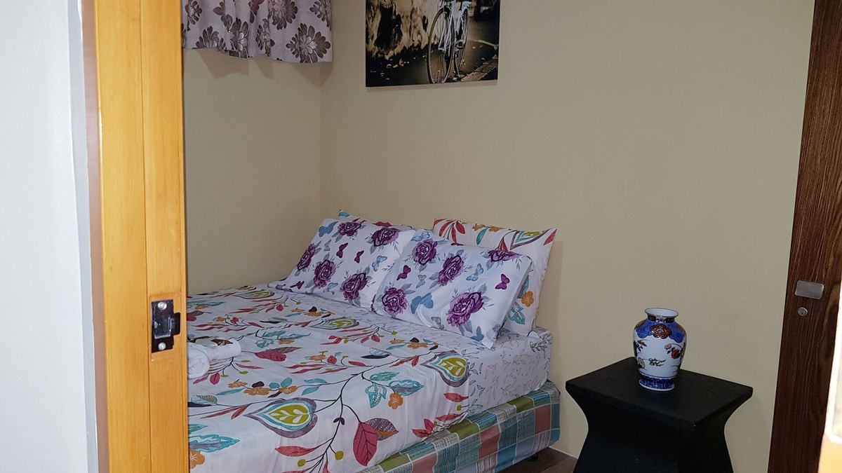 Maribago Condo | Bayanihan Flat Condo near Diving Sites