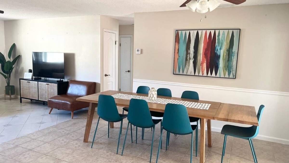 Rockledge House | Bayberry Breeze: 3B/2B Pet Friendly Private Pool Home