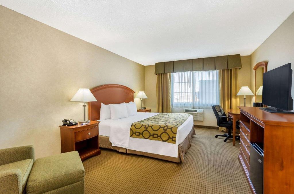 Fort Morgan Hotel | Baymont by Wyndham Fort Morgan