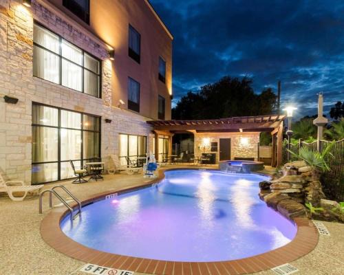 Jewett Hotel | Baymont by Wyndham Jewett