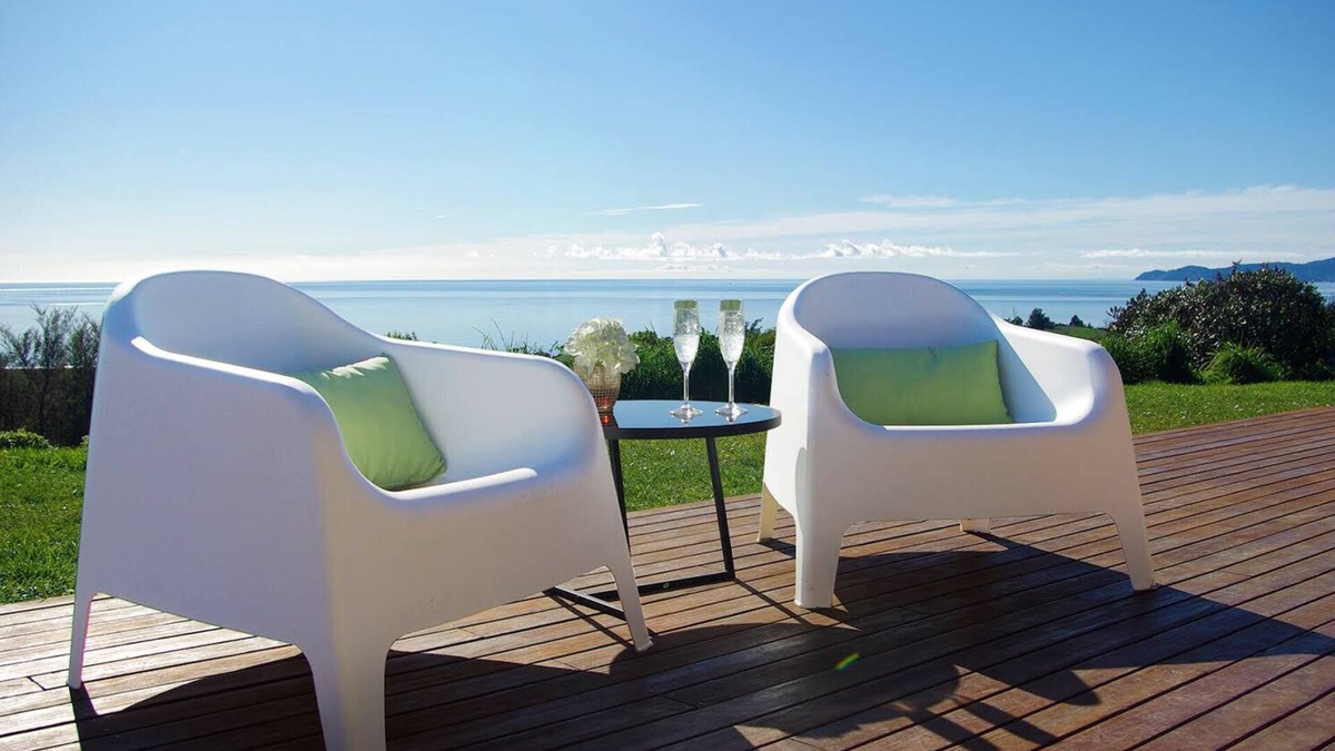 Golden Bay House | Bayridge: Jewel of Golden Bay with stunning views and close to town