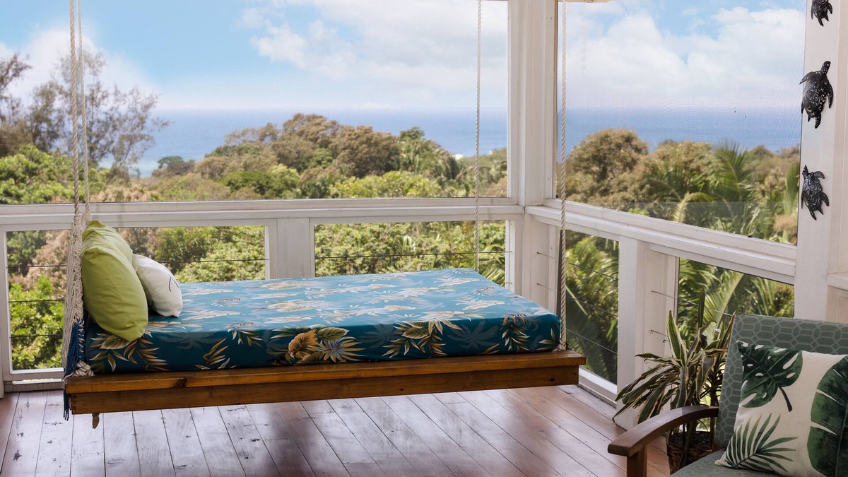 Antoneys Cay House | Bayside Breeze-New Pool, West End