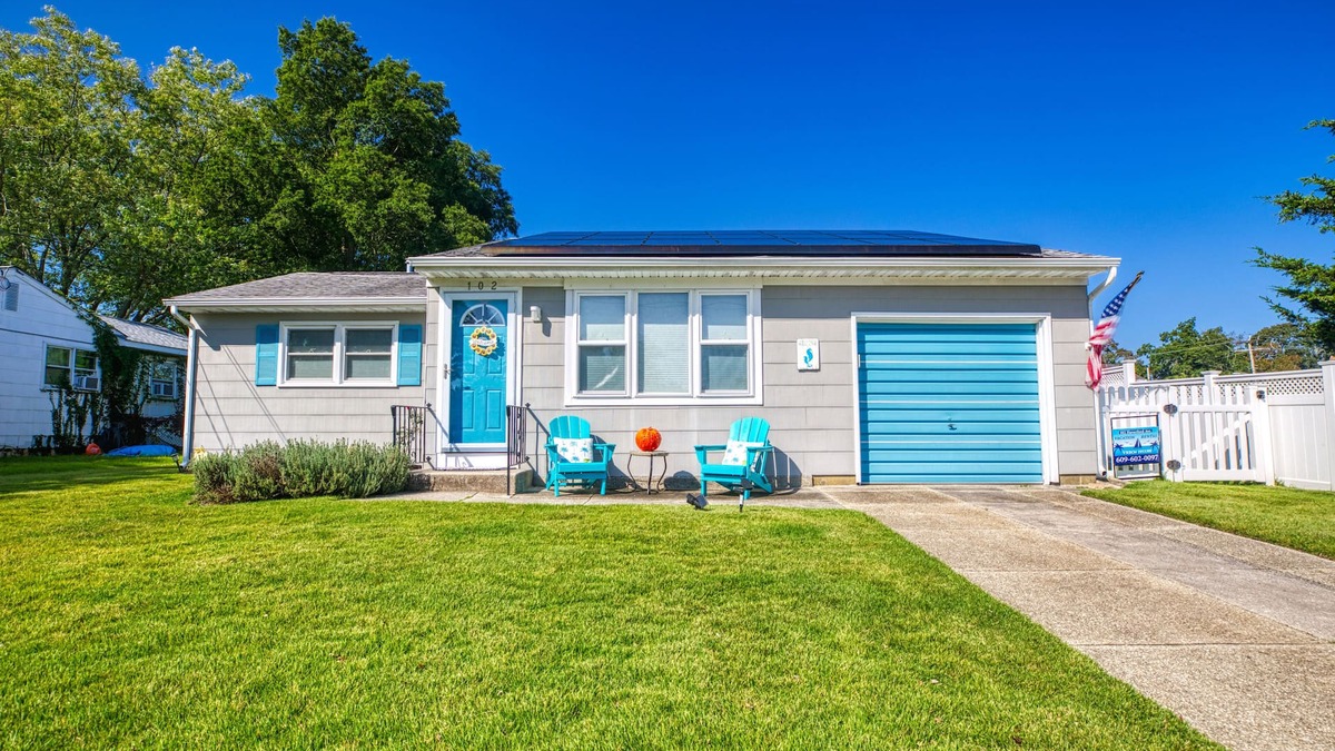 North Cape May House | Bayside Pet Friendly w/CM Beach Tags