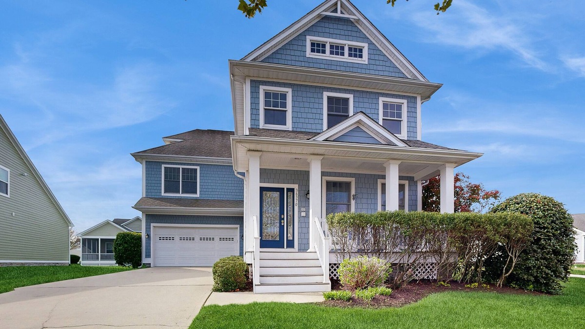 The Commons House | Bayside Resort house w/community pools, hot tubs, tennis courts & on-site golf