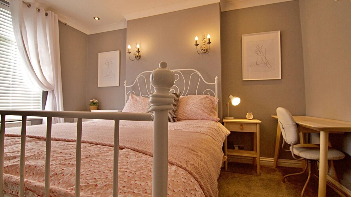 Slyne Apartment | Bayview 'For a beautiful coastal retreat'