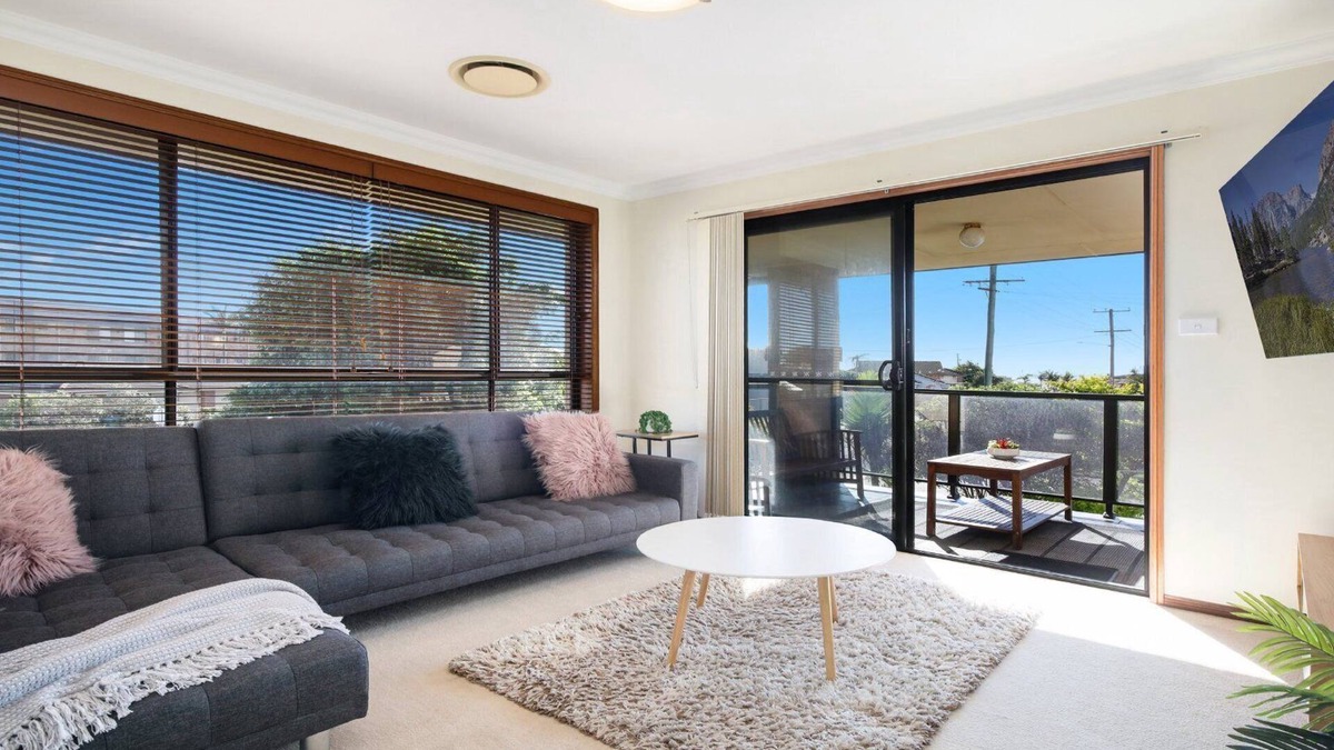 Blue Bay House | BAYVIEW HOUSE | Pet Friendly , Spacious Home | Accom Property
