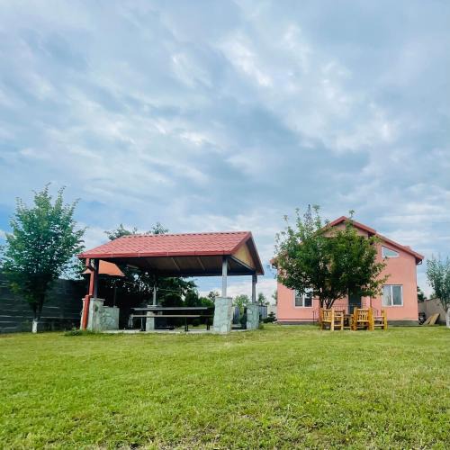 Bazaleti Villa | Bazaleti lake home
