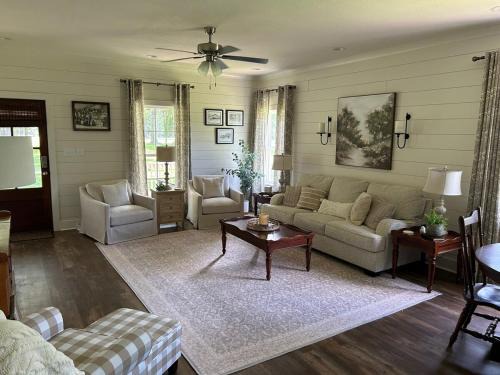 Petal House | BB's Cottage
