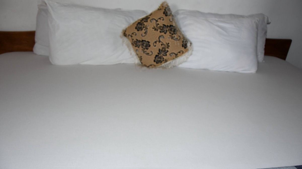 Akosombo Hotel | BB Tributary Hotel