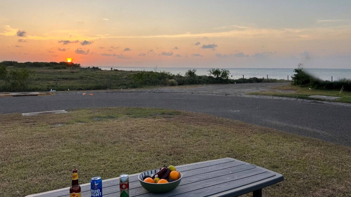 Port Isabel House | BBQ View Sunset 3/2 Corner House