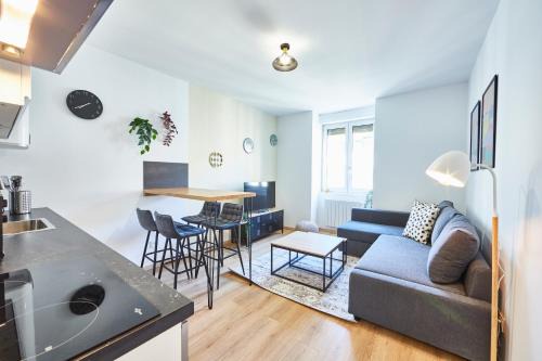 Mulhouse Apartment | BE-4G - Appartement F2 pour 1-2 pers au 4ème étage au centre de Mulhouse