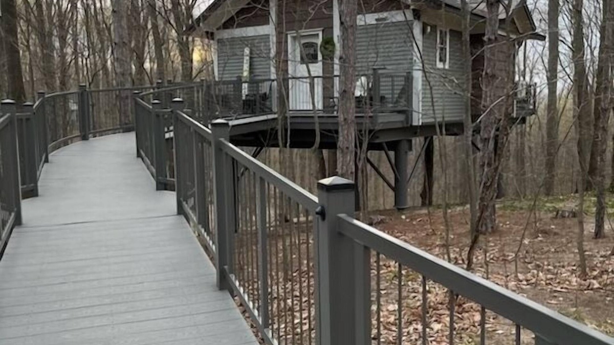 Thompsonville Cabin | Be at home in the trees.