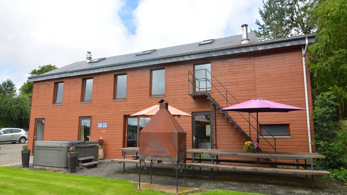Gouvy Cottage | Cottage in Petite Langlire with bubble bath