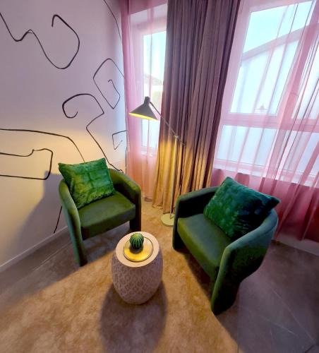 Magenta Apartment | Be Magenta, Art Home - Rose style - Near Milano, Rho Fiera, Malpensa