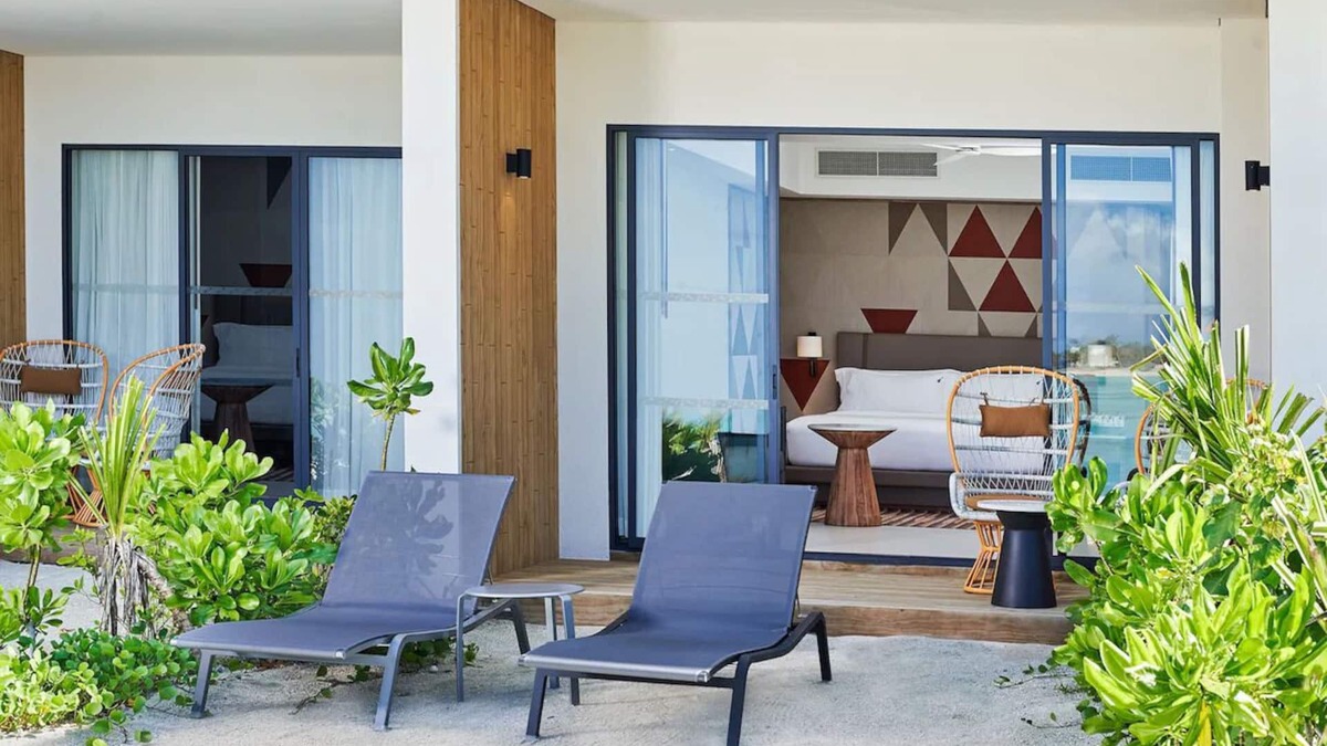 Farukolhufushi Island Hotel | Beach Access Studio with Terrace & Island Vibes