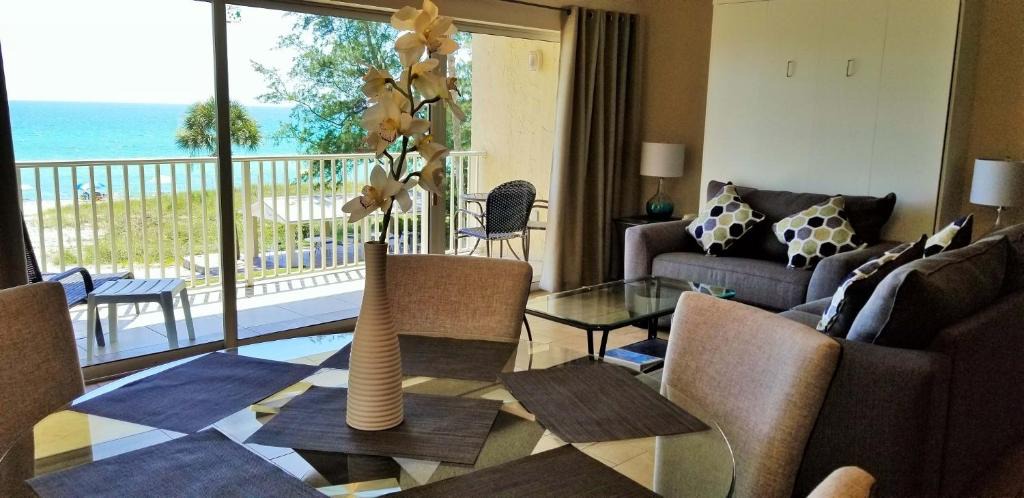 Longboat Key Apartment | Beach and sunset view from your balcony