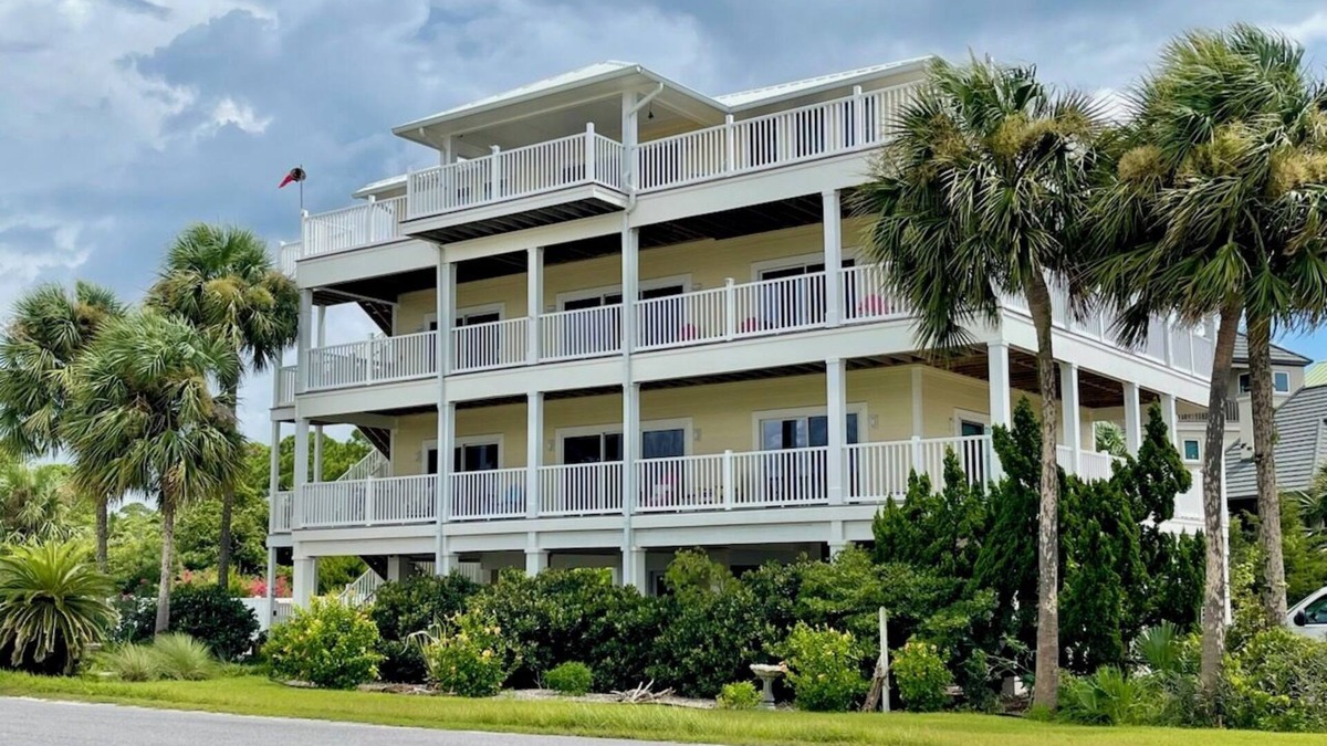 Plantation House | Beach Blessing on St. George Island