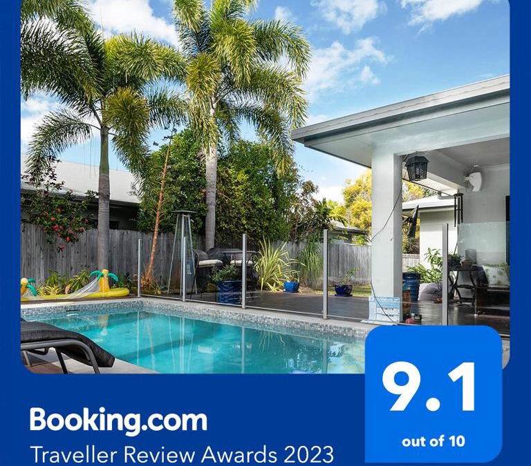 Kewarra Beach House | Beach Bliss, Private Bedroom, Private Lounge & Bathroom, plus Netflix, Wifi