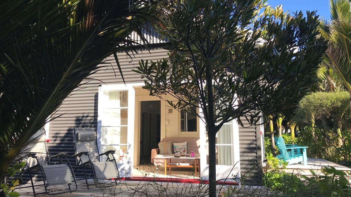Punakaiki House | Beach Bush & River Delight