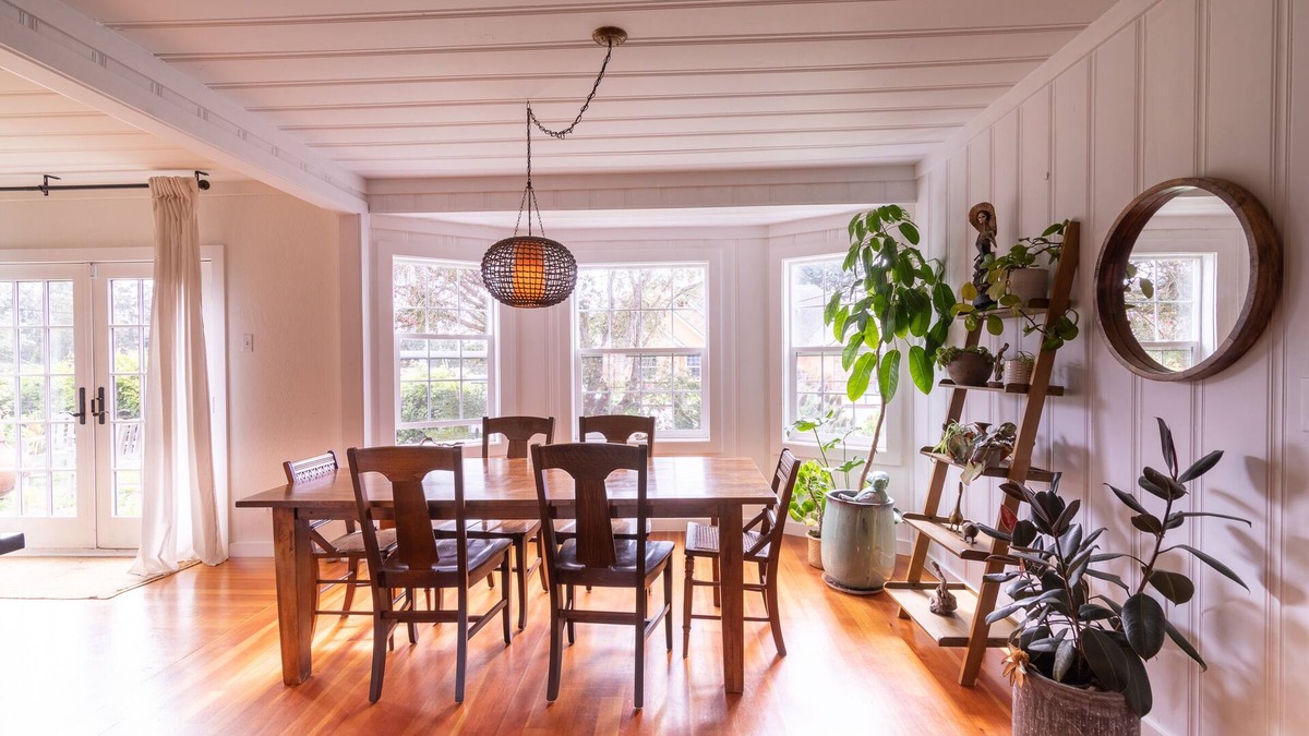 Half Moon Bay House | Beach Cottage Near the Coastal Trail and the Ritz