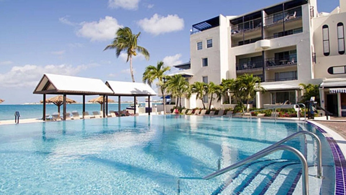 Simpson Bay Resort | Beach front 1 bedroom apartment overlooking Simpson Bay
