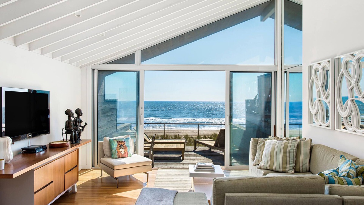 Fire Island Pines Condo | Beach front 2-bedroom - Fire Island Pines - 30 day min. stay
