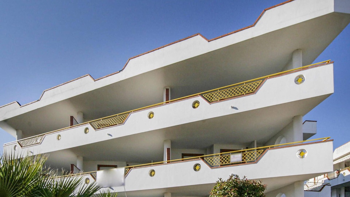Villa Rosa Apartment | Beach front apartment