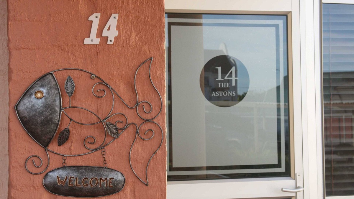 Aston Bay House | Beach Front Apartment close to the beach with magnificent sea views.