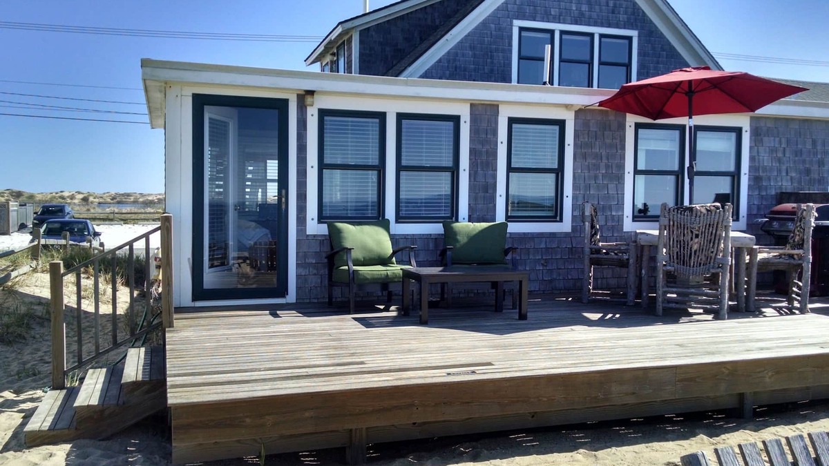 North Truro Condo | Beach-Front Condo with large deck overlooking Cape Cod Bay! Prime Location!