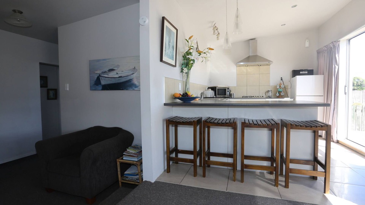 South Bay Cottage | Beach front cottage