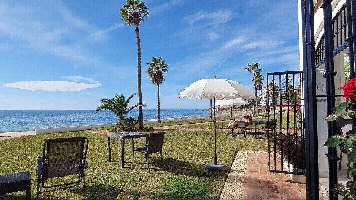 Sitio de Calahonda House | Beach Front house - Full Sea view - Dona Lola Beach Resort - Marbella - Mijas
