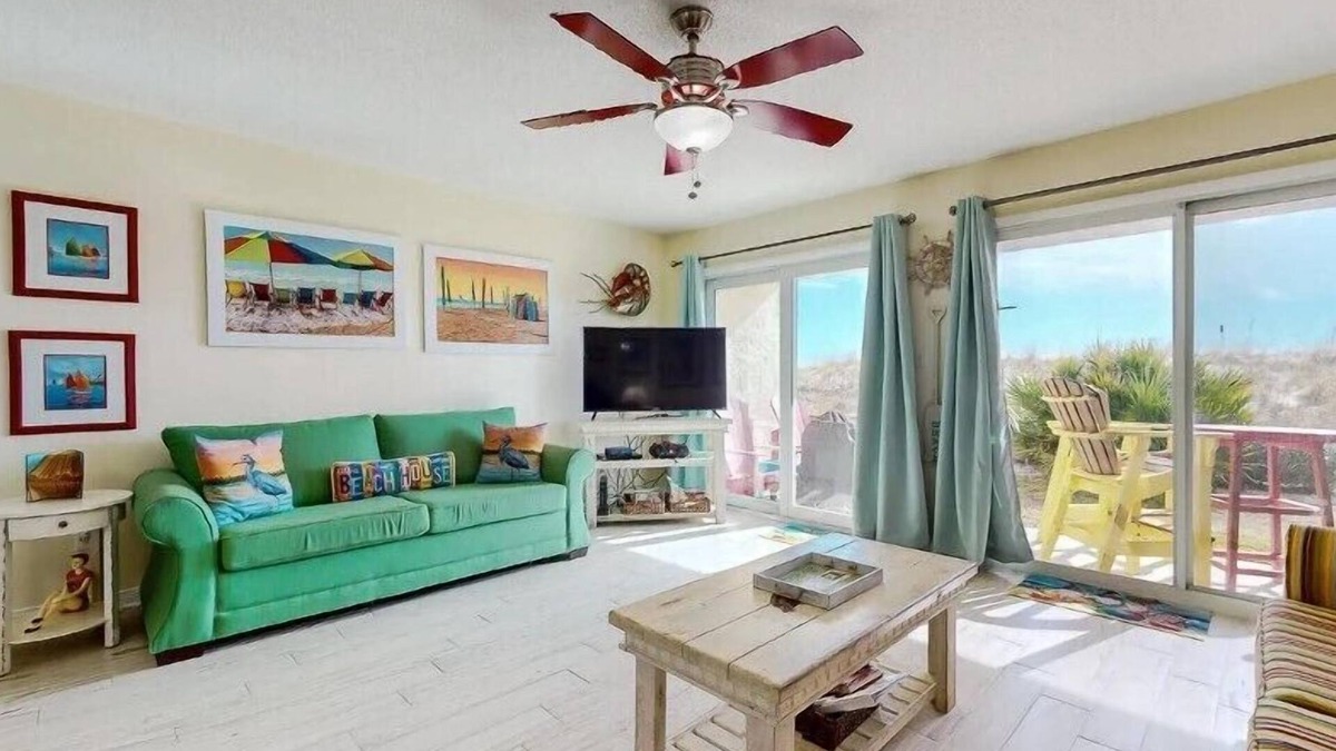 Fort Walton Beach Condo | 🌊Beach FRONT-Okaloosa Island-Pool-Island Sands 102☀️