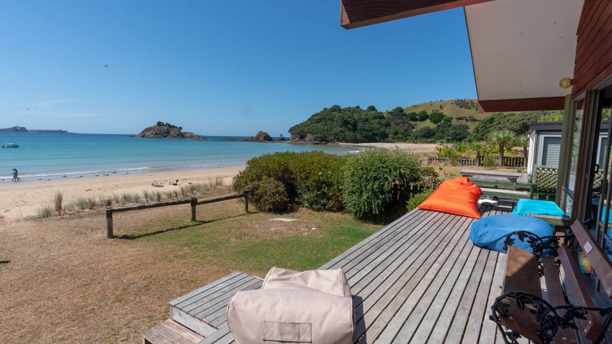 Te Ngaire House | Beach Front Personified - Te Ngaire Bay