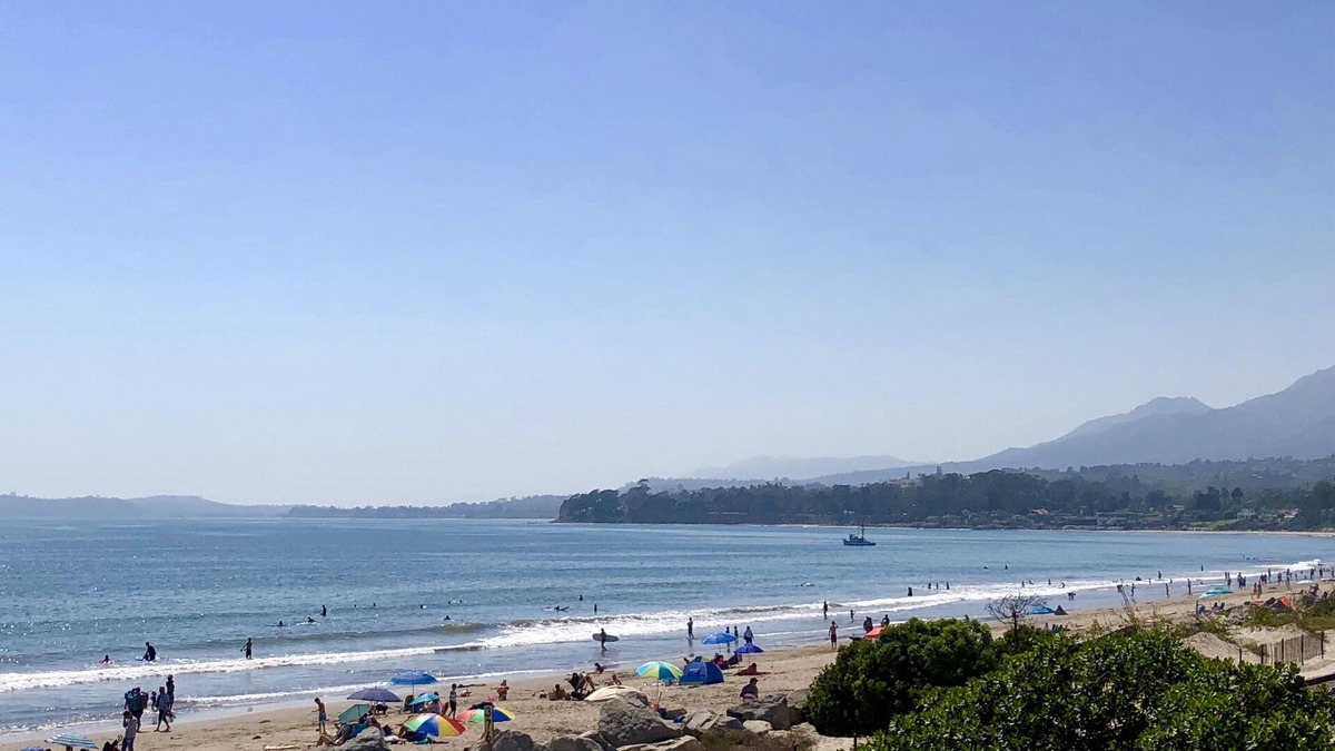 Carpinteria Apartment | Beach front Sea Loft in Santa Barbara. Weekly discounts. Best beach sunsets!