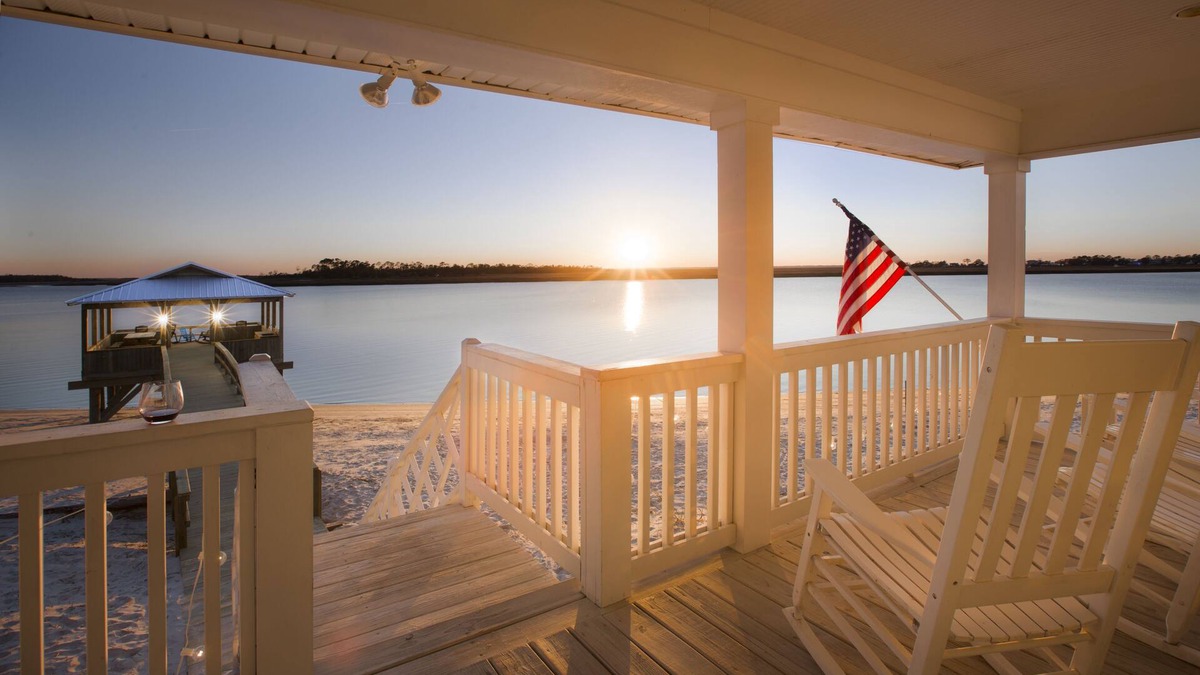 Tybee Island House | Beach Front South End, Designer Decorated, Dream Retreat on Tybee Island!