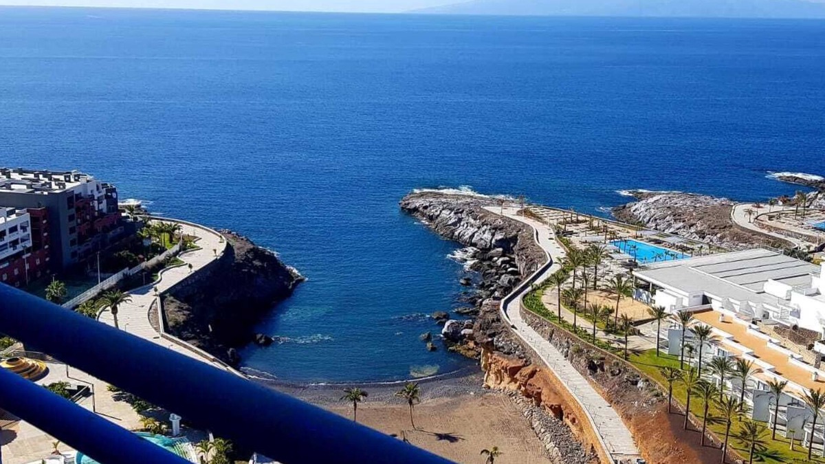 Playa Paraiso Apartment | Beach front studio free wifi