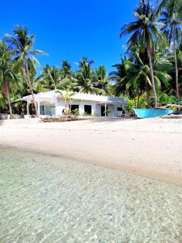 Maria Villa | BEACH FRONT WHITE HOUSE VILLA