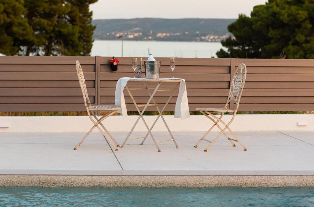 Kastel Stafilic Villa | Beach Haven house with pool and Jacuzzi